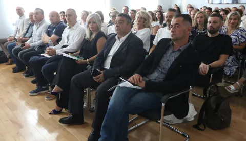 Dalj, 04. 09. 2025, Poduzetničko - razvojni centar Opećine Erdut, PORC. Međužupanijski stručni skup "Dalj, Aljmaš, Erdut 1991. - 1997....snimio GOJKO MITIĆ