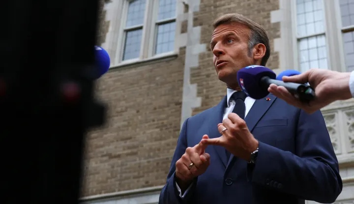 epa12308989 French President Emmanuel Macron speaks with the media after a meeting with U.S. President Donald Trump, Ukrainian President Volodymyr Zelenskiy and European leaders, amid negotiations to end the Russian war in Ukraine, at the French Embassy in Washington, DC, USA, 18 August 2025. European Leaders are at the White House in support of President Zelenskyy following President Trump's meeting with President Vladimir Putin of Russia in Anchorage, Alaska, USA, on 15 August 2025. EPA/YVES HERMAN/POOL
