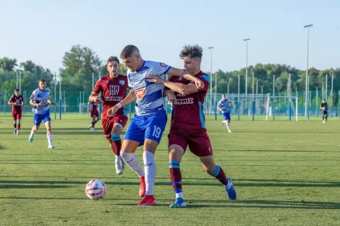 NK Osijek - Kozarmisleny prijateljska utakmica. Marino Žeravica