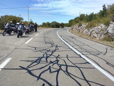 Karavana za život - bikeri na cesti