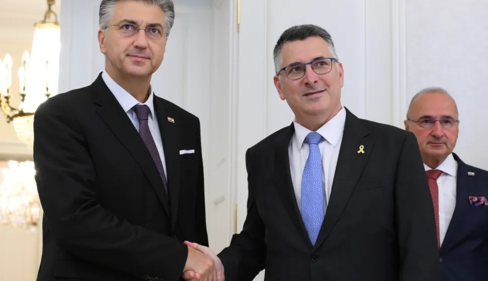 Predsjednik Vlade Andrej Plenković i ministar vanjskih i europskih poslova Gordan Grlić Radman primili su danas u Banskim dvorima ministra vanjskih poslova Države Izraela Gideona Moshea Saara.