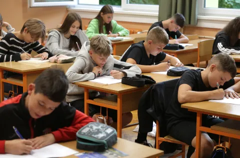 Osječka OŠ Vijenac u novu školsku godinu s obnovljenom dvoranom i prvim zaštitarom