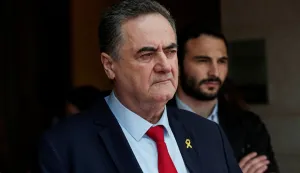 FILE PHOTO: Israeli Defence Minister Israel Katz, then Israel's foreign minister, looks on, amid the ongoing conflict in Gaza between Israel and Hamas, in Jerusalem, November 7, 2024. REUTERS/Ronen Zvulun/File Photo Photo: RONEN ZVULUN/REUTERS