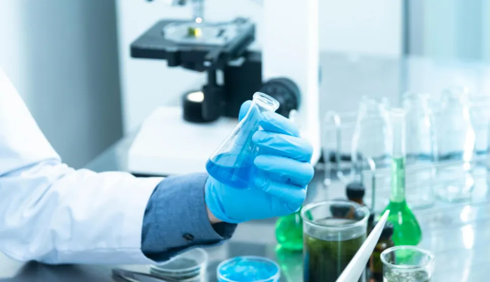 LABORATORIJ LABORATORIJ