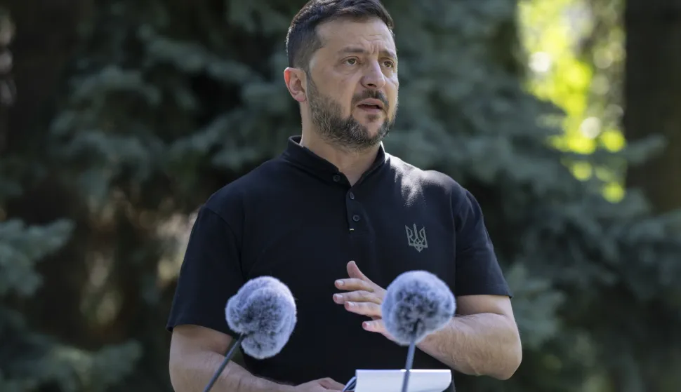 epa12333812 Ukrainian President Volodymyr Zelensky addresses a press conference in Kyiv, Ukraine, 29 August 2025, amid the ongoing Russian invasion. EPA/STRINGER