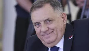 epa12364127 Bosnian Serb leader Milorad Dodik, serving as the 8th President of the Republika Srpska, smiles while speaking with Russian Foreign Minister Sergey Lavrov during their meeting in Moscow, Russia, 09 September 2025. EPA/SERGEI ILNITSKY