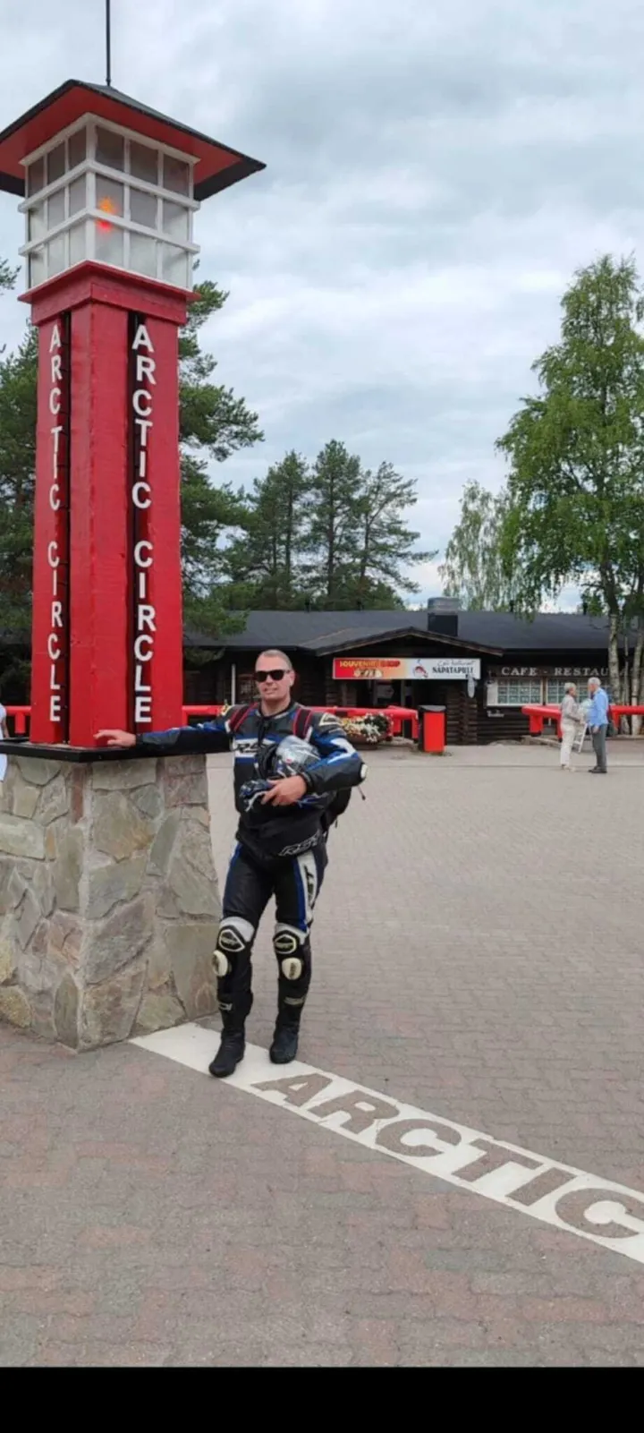 Dva Osječanina, lege još iz školskih klupa, na motociklima “Suzikama” stigla sve do Nordkappa