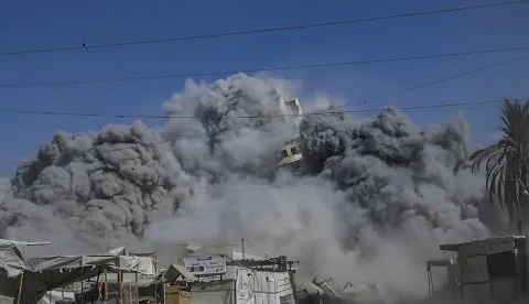 epa12362369 The al-Roya residential building collapses following an Israeli airstrike in the west of Gaza City, Gaza Strip, 08 September 2025. Israel confirmed the strike, claiming the building was housing 'intelligence gathering means'. EPA/MOHAMMED SABER