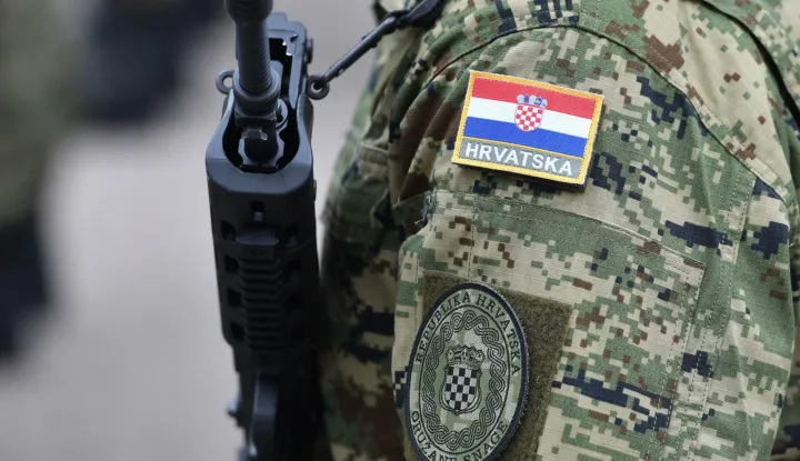 01.04.2025., Knin - Obiljezavanje 18. obljetnice ustrojavanja Gardijske mehanizirane brigade u vojarni 4. gardijske brigade ?Pauci?. Photo: Hrvoje Jelavic/PIXSELL