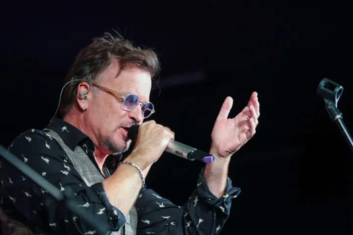 10.10.2024., Zagreb - Kontesa klub kazalista Komedija. Koncert Gibonni & Matija Dedic, Marko Ramljak, Branimir Gazdik, Renato Svorinic. Photo: Sanjin Strukic/PIXSELL