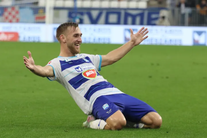 Osijek, 14. 09. 2025, Opus Arena, nogomet, Osijek - Vukovar 1991, SuperSport HNL 25/26. Nail Omerović (11).snimio GOJKO MITIĆ