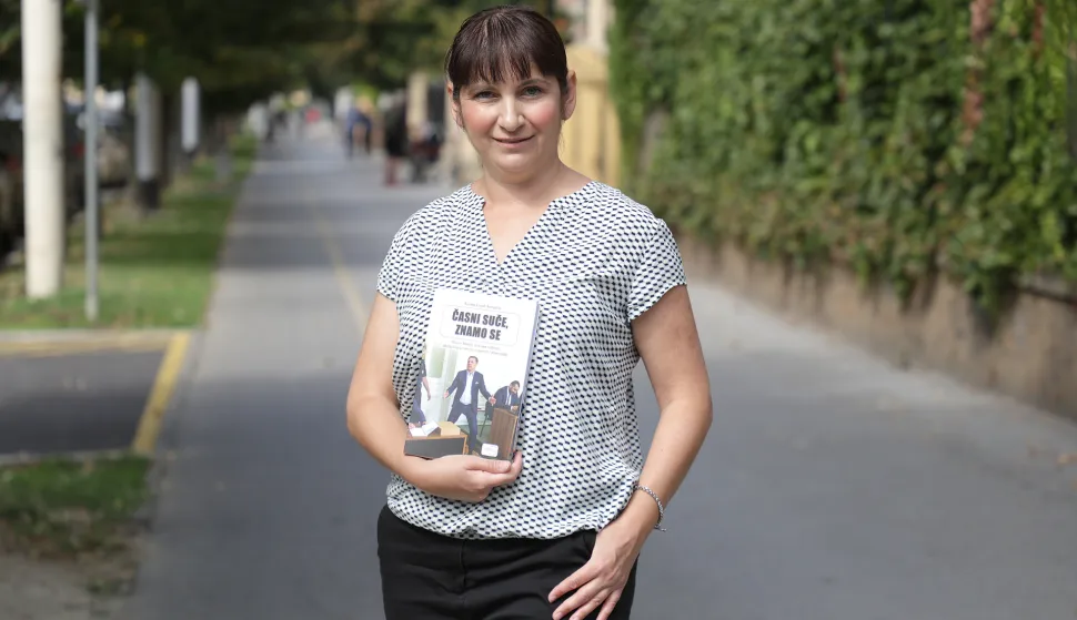 Osijek, 03. 09. 2025., Suzana Lepan Štefančić, knjiga, Časni sude, znamo seSNIMIO BRUNO JOBST