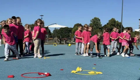 VINKOVCIZavr&scaron;nom konferencijom svečano je otvoren "Zeleno-digitalni park Papuk &ndash; Sportsko-rekreacijski centar s digitalno-edukacijskim sadržajem", a potom je održana panel-rasprava o temi "Sport, zdravlje i sigurnost djece".rujan 2025.