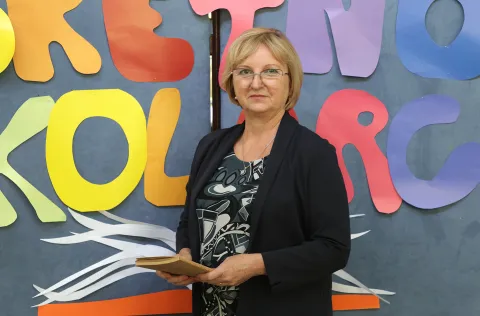 Kako spriječiti zloporabu pametnih telefona na nastavi? Ravnatelji rezolutni: Upotrebu mobitela ograničiti!