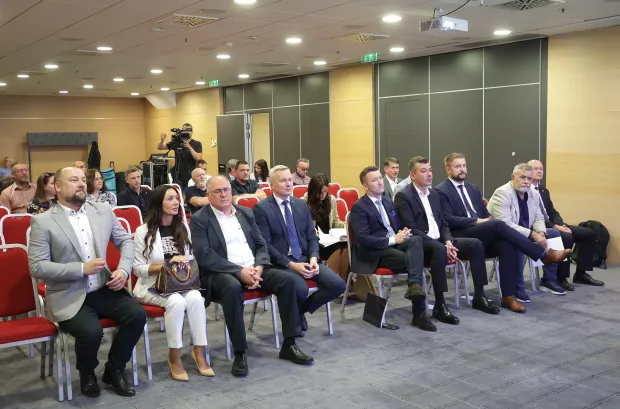 Osijek, 16. 09. 2025., Hotel Osijek, konferencija, Hrvatska u pokretu SNIMIO BRUNO JOBST