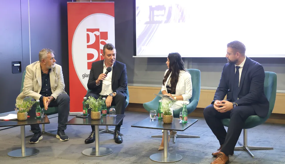 Osijek, 16. 09. 2025., Hotel Osijek; konferencija; Hrvatska u pokretu; panel rasprava; panel, Zoran Škorić; Damir Šoštarić; Tatjana Turalija; Luka ĆirkoSNIMIO BRUNO JOBST