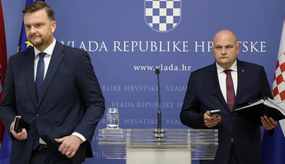 Zagreb, 27.08.2025 - Potpredsjednik Vlade i ministar financija Marko Primorac i ministar gospodarstva Ante Šušnjar održali su konferenciju za medije o rastu BDP-afoto HINA/ Damir SENČAR/ds