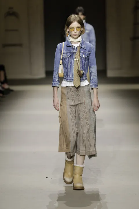 A model is seen on the catwalk at the Coach fashion show during New York Fashion Week Spring Summer 2026 in New York, NY on September 15 2025. (Photo by Jonas Gustavsson/Sipa USA) Photo: Jonas Gustavsson/SIPA USA