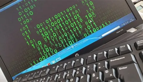 Internetske prijevare, ukrao mu novce s bankovnog računa