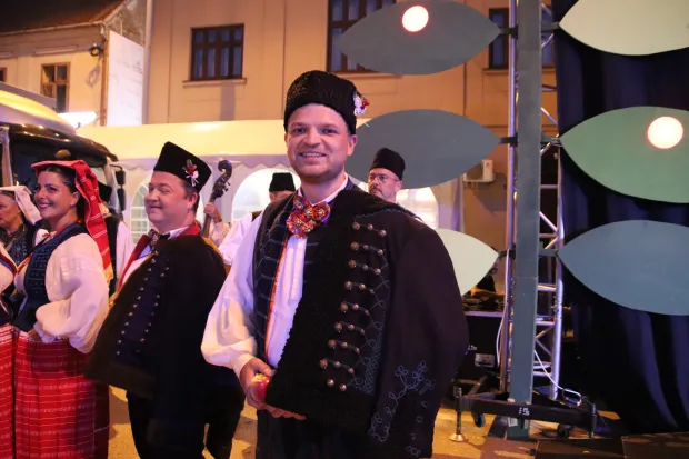 Vinkovačke jeseni, Državna smotra izvornog hrvatskog folklora
