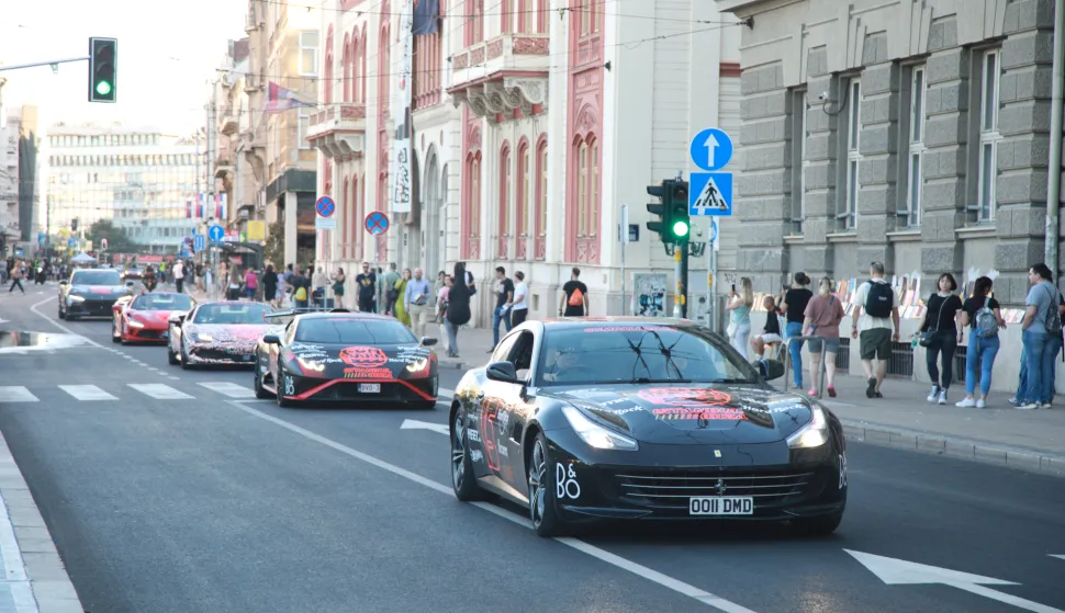 22, September, 2025, Belgrade - The Gumball 3000 caravan arrived at Trg Republike, which put Belgrade, according to the announcement of the BlueRent company, on the map of world metropolises hosting this prestigious event.. Photo: Milos Tesic/ATAImages22, septembar 2025, Beograd - Gumball 3000 karavana je stigao na Trg Republike, cime se Beograd, prema najavi kompanije BlueRent, upisao na mapu svetskih metropola domacina ovog prestiznog dogadjaja. Photo: Milos Tesic/ATAImages Photo: Milos Tesic/ATA Images/PIXSELL
