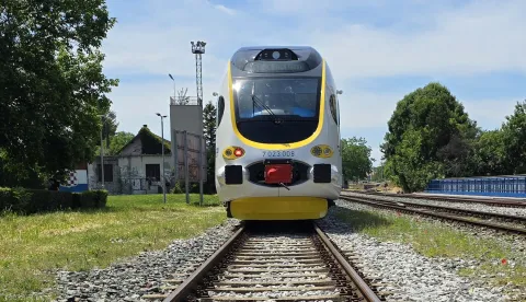 Ilustracija vlak pruga pružni prijelaz hž osijek slobodnjakLipanj 2025.Mario Mihaljević