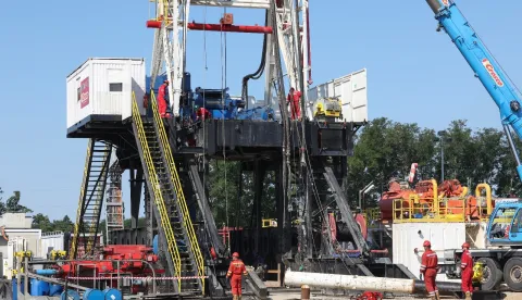 ZAGREB, 11. srpnja 2025. (Hina) - Započelo je istraživanje geotermalnog potencijala na bušotini Osijek GT-1 (OsGT-1), drugoj po redu u sklopu projekta "Priprema i istraživanje geotermalnog potencijala u kontekstu centraliziranog grijanja", priopćila je u petak Agencija za ugljikovodike. 