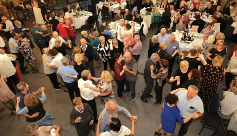 Plesnjak - plesna večer za umirovljenike