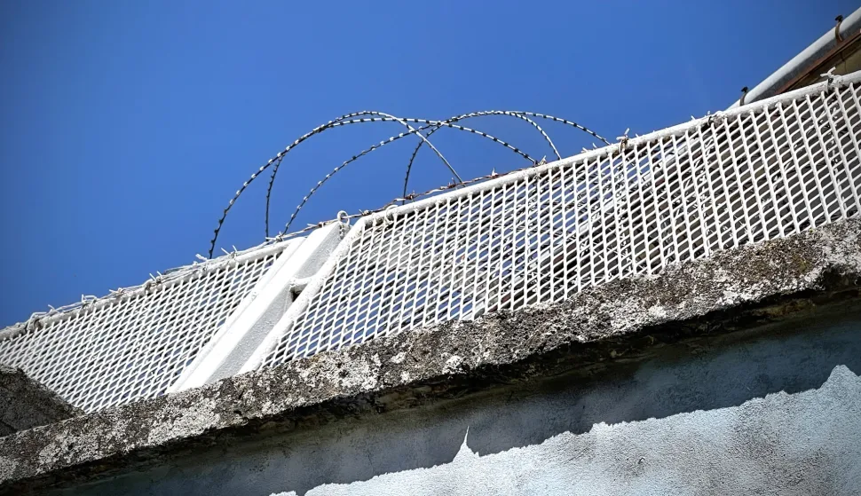 Osijek, 13. 07. 2022, Ulica K. A. Stepinca, zatvor u Osijeku, trznica, odbjegli zatvoreniciSNIMIO BRUNO JOBST