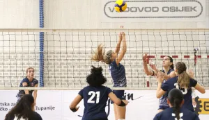Osijek, 14. 09. 2025., Sportska dvorana Jug, Međunarodni turnir, Trofej Osijek, ŽOK Osijek - MAV Elore Foxconn (MAĐ), odbojka&scaron;ice SNIMIO BRUNO JOBST