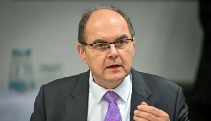 04 March 2024, Bosnia-Herzegovina, Sarajevo: Christian Schmidt (CSU), High Representative of the Federal Republic of Germany for Bosnia and Herzegovina, pictured during a meeting with Federal Foreign Minister Baerbock. Photo: Soeren Stache/dpa Photo: Soeren Stache/DPA