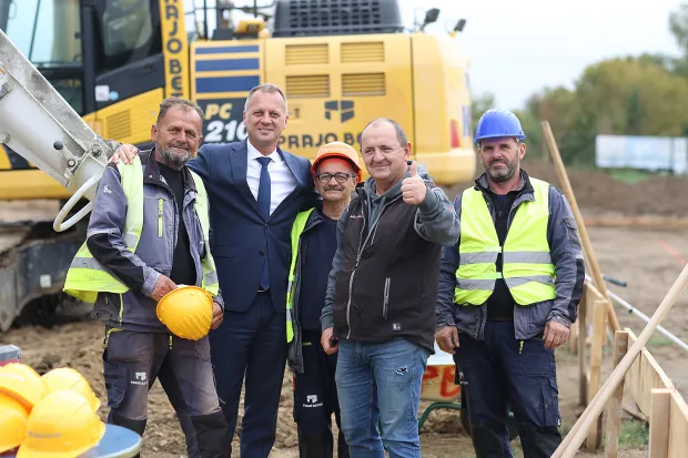 Svečano obilježen početak izgradnje nove zgrade Zavoda za hitnu medicinu VPŽ: Bolji uvjeti za djelatnike, brža i kvalitetnija skrb za pacijenteprilog vpžrujan 2025.