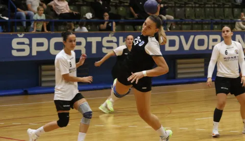 Osijek, 28. 09. 2025, Sportska dvorana Zrinjevac, rukomet, Osijek - Brod, Prva liga žene.snimio GOJKO MITIĆ