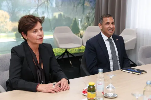 Veleposlanik Velike Britanije Javed Patel posjetio je gradonačelnika Ivana Radića.