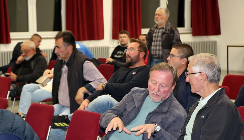 Đakovčani traže uspornike: Šenoina i Ulica F. Kosine postale poligon za prebrzu vožnju, utrke i kršenje prometnih propisa