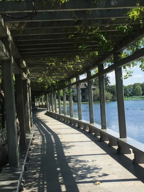 /Galerija/ Zapadno jezero - jedno od najpoznatijih azijskih kulturnih krajolika