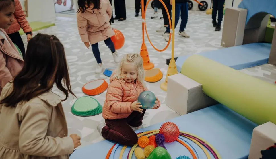 CERIĆSvečano je otvoren novoizgrađeni dječji vrtić u Ceriću, u Općini Nuštar, vrijedan gotovo milijun eura.listopad 2025.