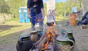 Pileći paprikaš, sarma, perkelt od štuke, čikoši...