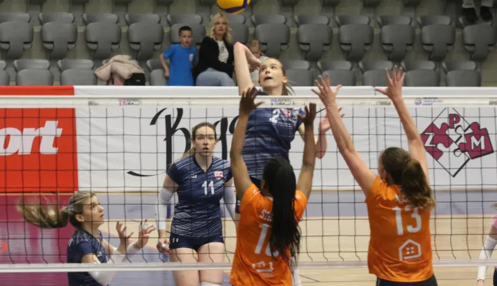 Osijek, 22. 03. 2025, SD Gradski vrt, mala dvorana, odbojka. Osijek - Kelteks (Karlovac). Superliga - ženesnimio GOJKO MITIĆ