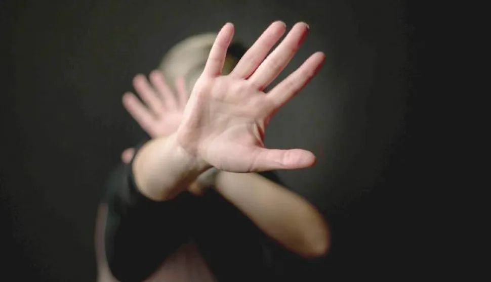 ?MAGAZIN ZENE NASILJE OBITELJ------MAGAZIN, 8.STR.,KOLOR4 STUPCA1!!