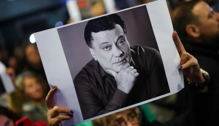 08.10.2025. Bosna i Hercegovina, Sarajevo - Spontano okupljanje građana u čast Halidu Bešliću Photo: Armin Durgut/PIXSELL