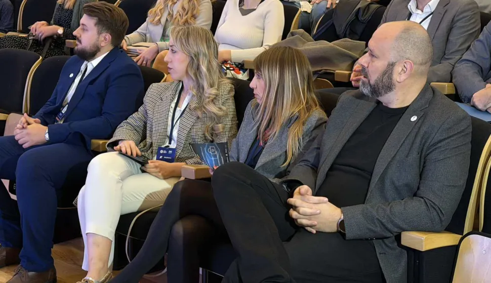 CSC 25 - treći dan - sigurnost mladih na intrenetu