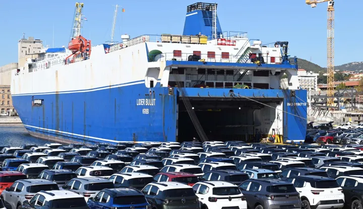 Riječka luka nakon nekoliko desetljeća opet postaje "igrač" u biznisu s automobilima