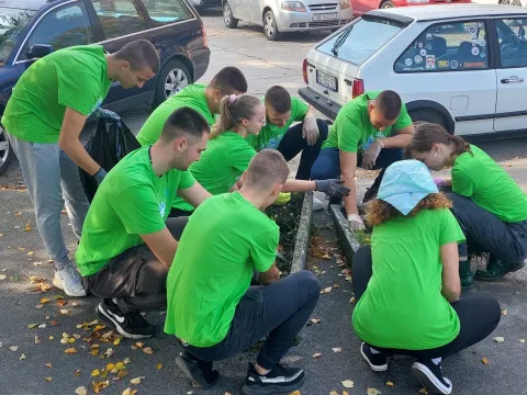 Vinkovački volonteri