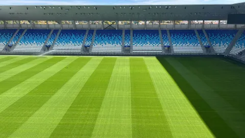Opus Arena. NK Osijek. Novi travnjak