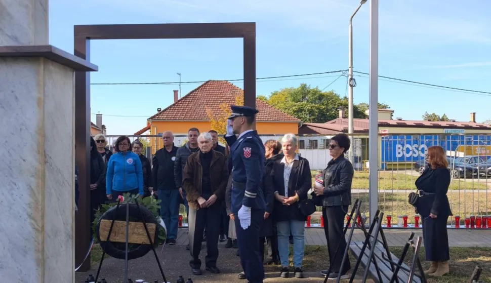 Tužna obljetnica u vukovarskom naselju: U Sotinu je ubijeno 68 mještana