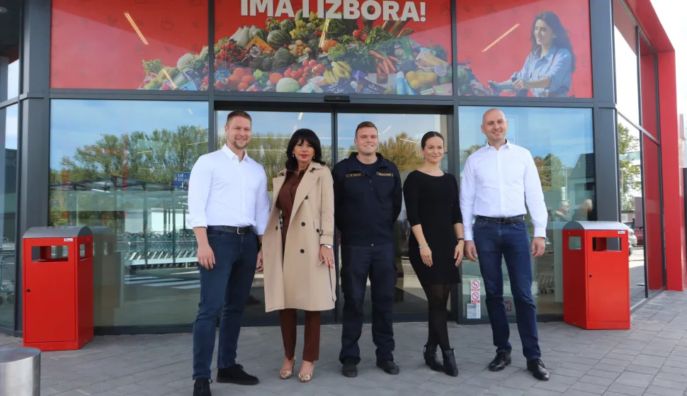 Osijek, 14. 10. 2025, Kaufland Retfala, obilazak Kauflanda pred sutrašnje otvorenje. Patrick Rudat, pred. Uprave, Justinija Steiner, Bruno Bikadi, Martina Franić, voditeljica korporativnih komunikacija Kaufland,, Martin Marić, član Uprave. snimio GOJKO MITIĆ