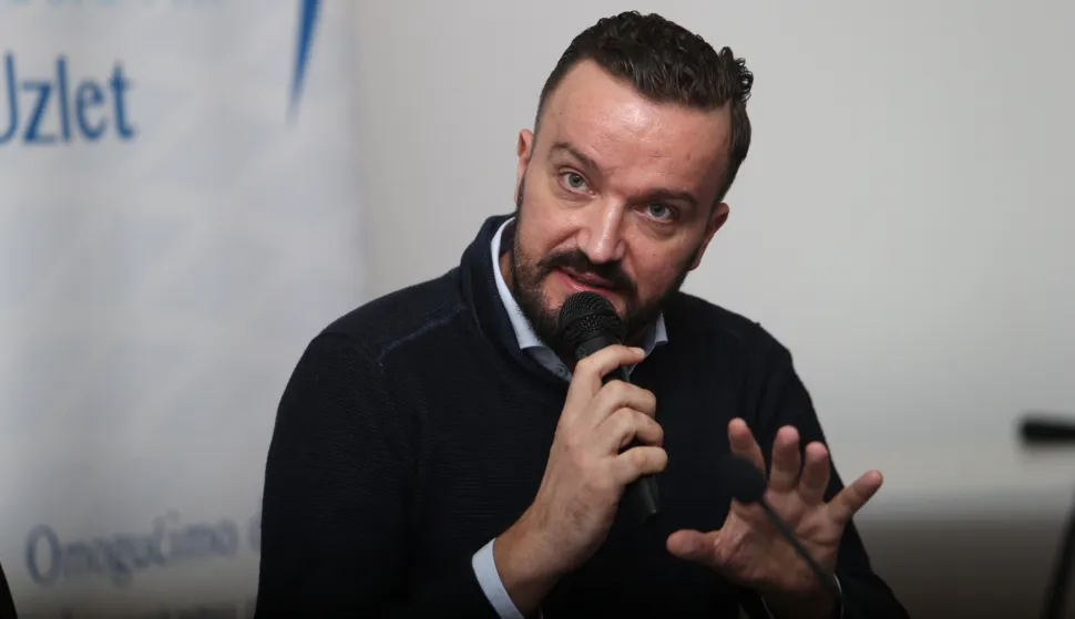 22.10.2015., Makarska - Poslovni uzlet grada Makarske u hotelu Park. rPanel diskusija. Miljenko Pivac.rPhoto: Ivo Cagalj/PIXSELL 