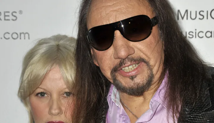 FILE PHOTO: 16 October 2025 - Founding KISS Guitarist Dies at 74 - 7 May 2010 - Los Angeles, California - Ace Frehley of Kiss and fianc? Rachael Gordon. Sixth Annual MusiCares MAP Fund Benefit Concert Celebrating Women in Recovery at Club Nokia. Photo Credit: Robert Kenney/AdMedia