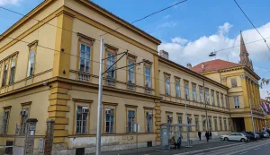 Županijska palača u Županijskoj ulici 4Grgur VremeplovacSnimio: Grgur Marko IVANKOVIĆOsijek, 17. listopada 2025.